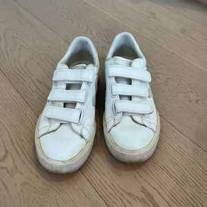 Veja Velcro sneakers. In good used condition. Size 10